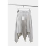 Grey pleated wool skirt