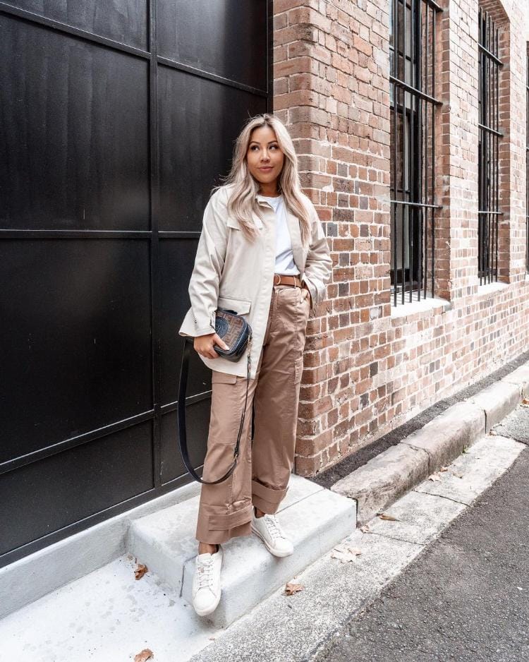26 Fresh & Fashionable Ways to Reinvent the Classic White Tee (Sustainably) 134 Layered Neutrals via miss_gunner