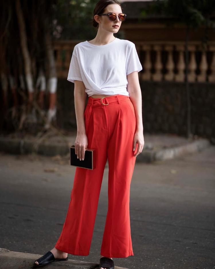 26 Fresh & Fashionable Ways to Reinvent the Classic White Tee (Sustainably) 74 Statement Trousers & Classic Tee via stylist.devanshidadia